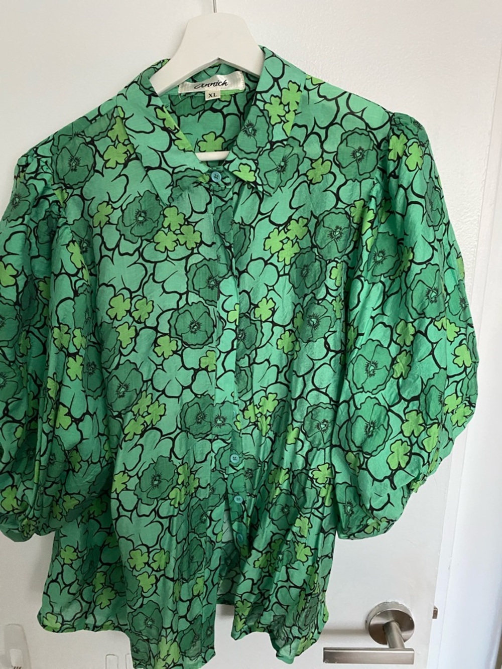 Green Floral Button-Up Blouse - Size XL